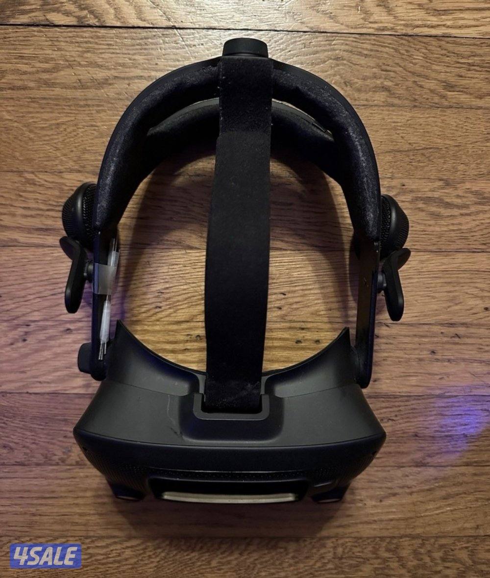 🚀 للبيع: جهاز الواقع الافتراضي Valve Index - حالة شبه جديدة!2