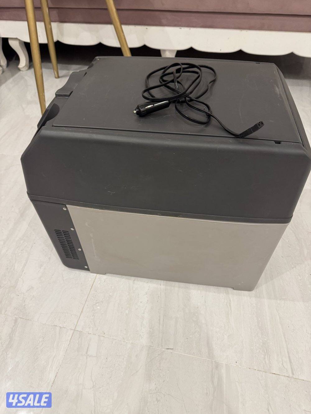 ثلاجة سيارة1