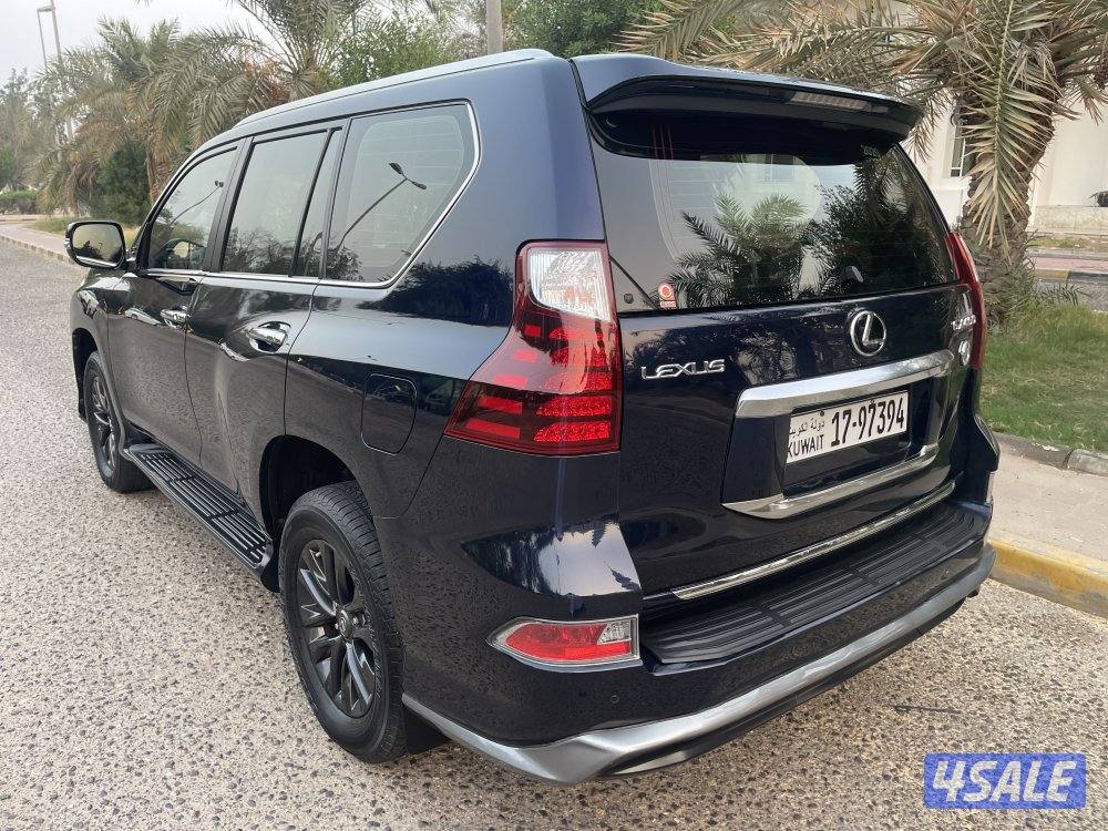 للبيع لكزس GX موديل 2020 لون مميز كحلي داخليه احمر فل ابشن اعلى درجه14