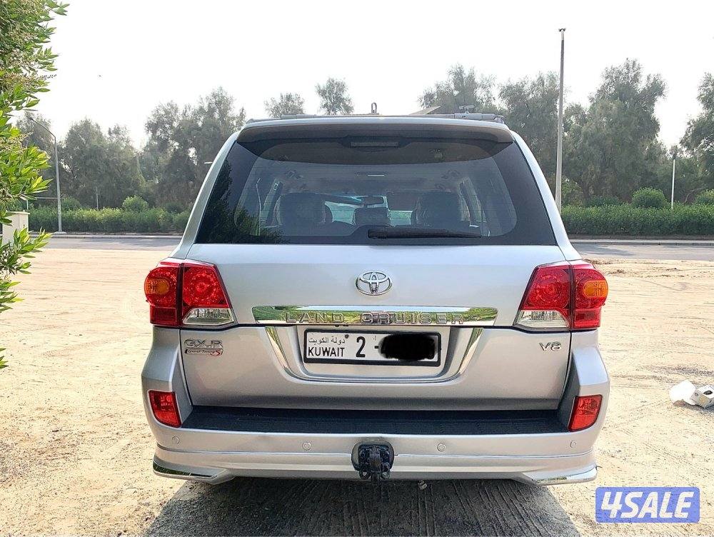 للبيع لاندكروزر موتر مرتب5