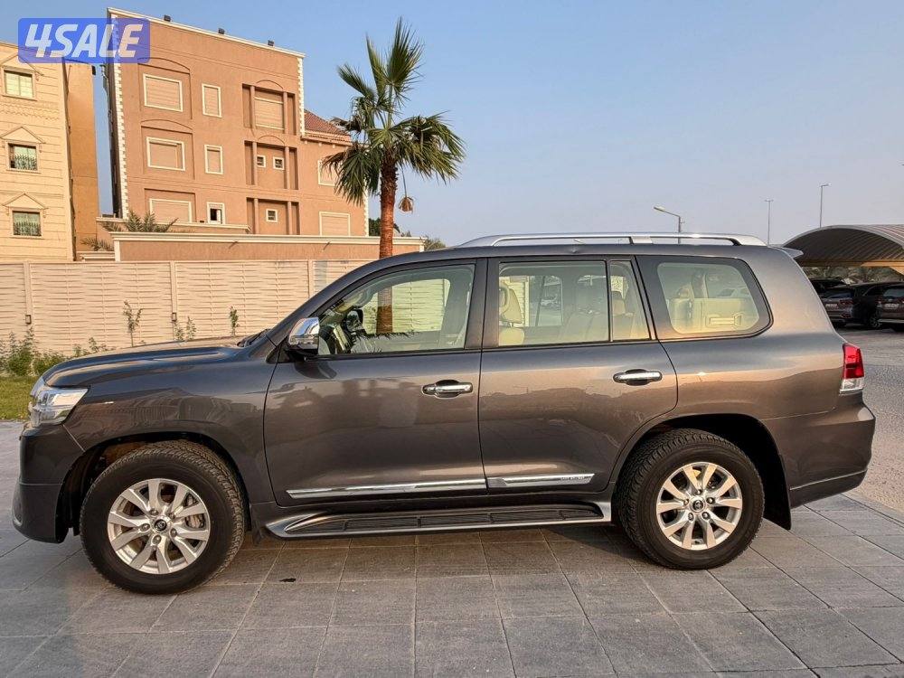 للبيع موديل 2016 شرط الفحص عداد 94 وارد وكاله1