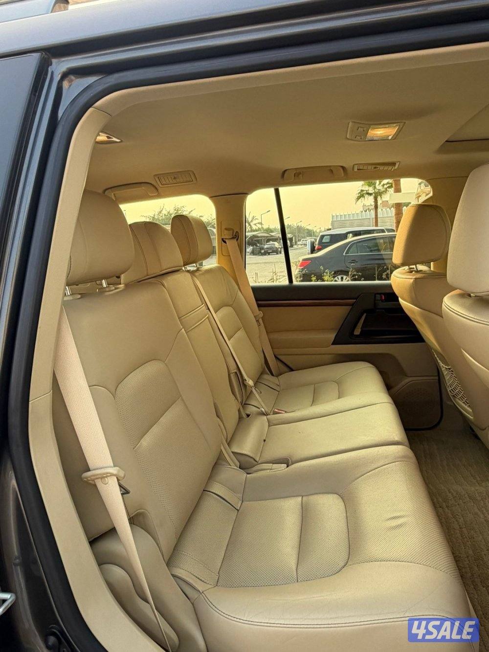 للبيع موديل 2016 شرط الفحص عداد 94 وارد وكاله6