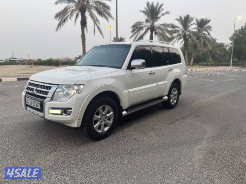 باجيرو3500Ccالمكينة موديل2022صبغ الوكالة من الدعامية لدعامية1