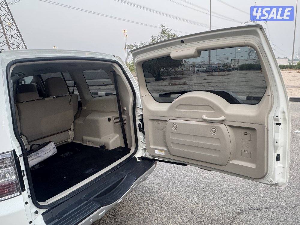 باجيرو3500Ccالمكينة موديل2022صبغ الوكالة من الدعامية لدعامية6