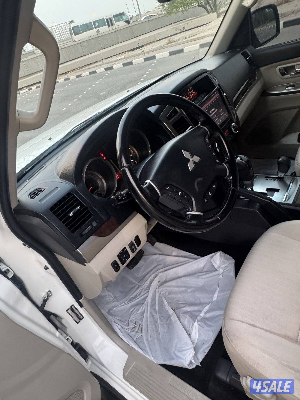 باجيرو3500Ccالمكينة موديل2022صبغ الوكالة من الدعامية لدعامية8