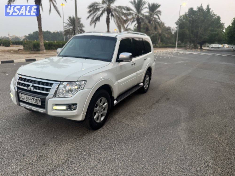 باجيرو3500Ccالمكينة موديل2022صبغ الوكالة من الدعامية لدعامية13