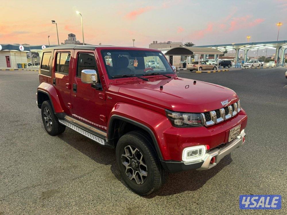 Full option , full loaded بايك BJ40 L 4*42