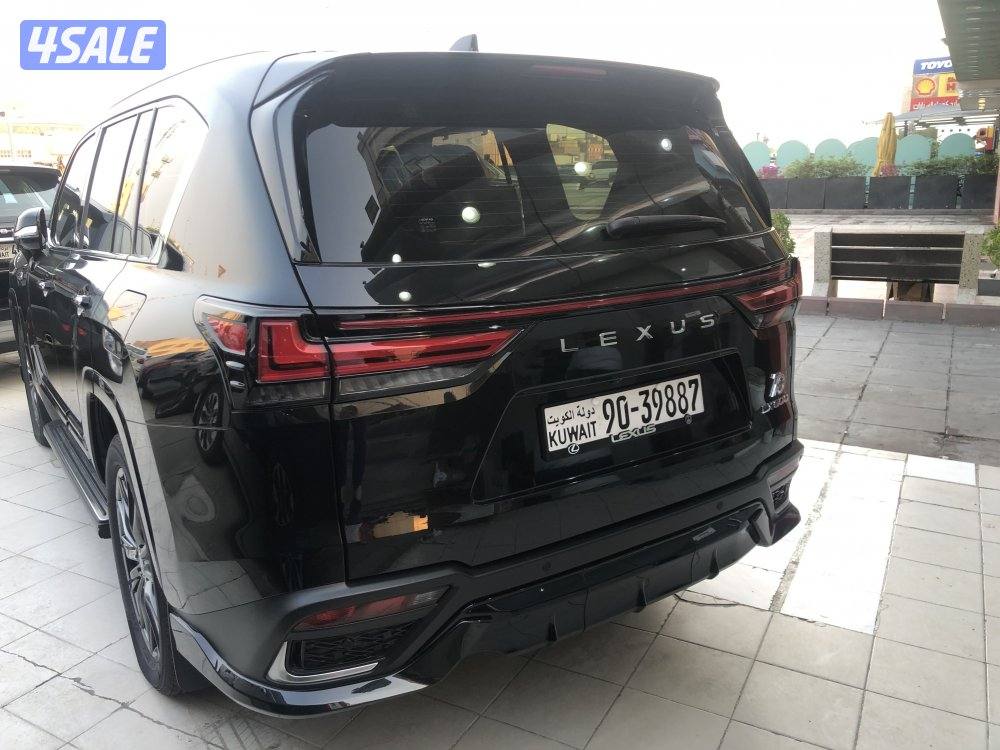 لكزس LX600 سبورت2