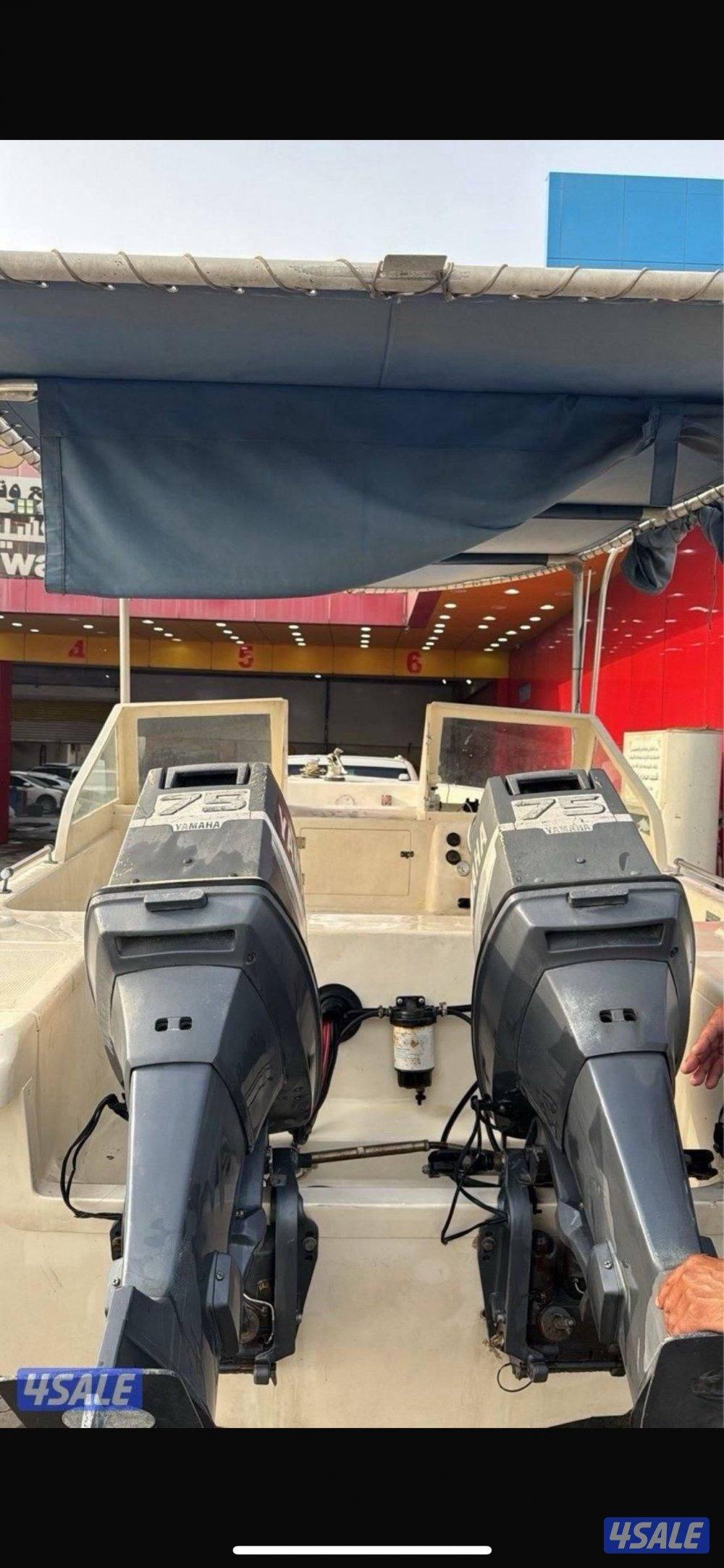 للبيع طراد الاتحاد مكينتين مديل 2000 18 قدم0