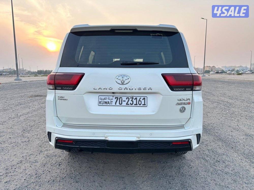 لاندكروزر GXR ايرو إس توين تيربو موديل ٢٠٢٣5