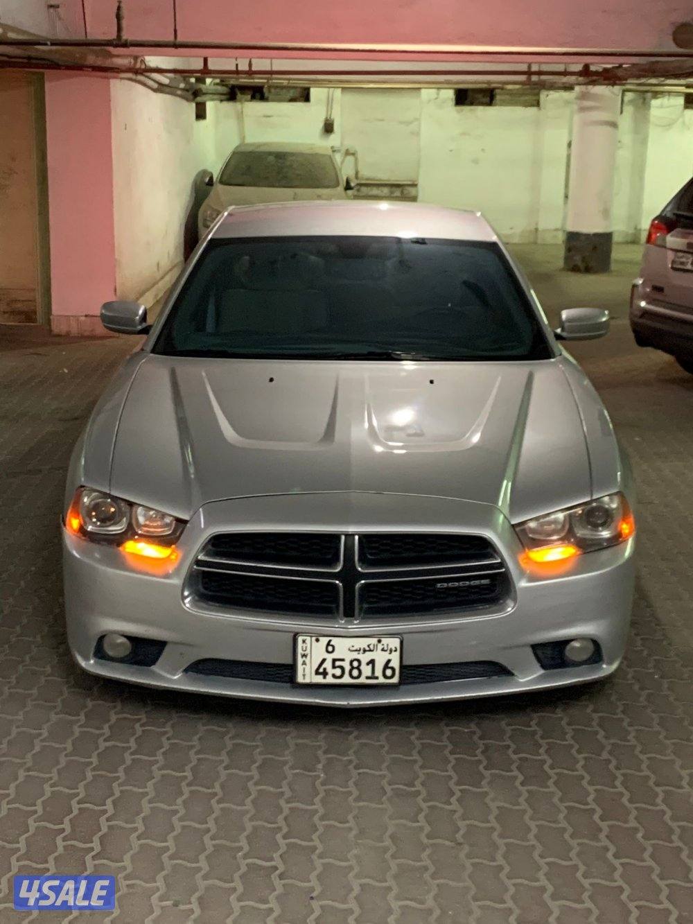دودج تشارجر 20123