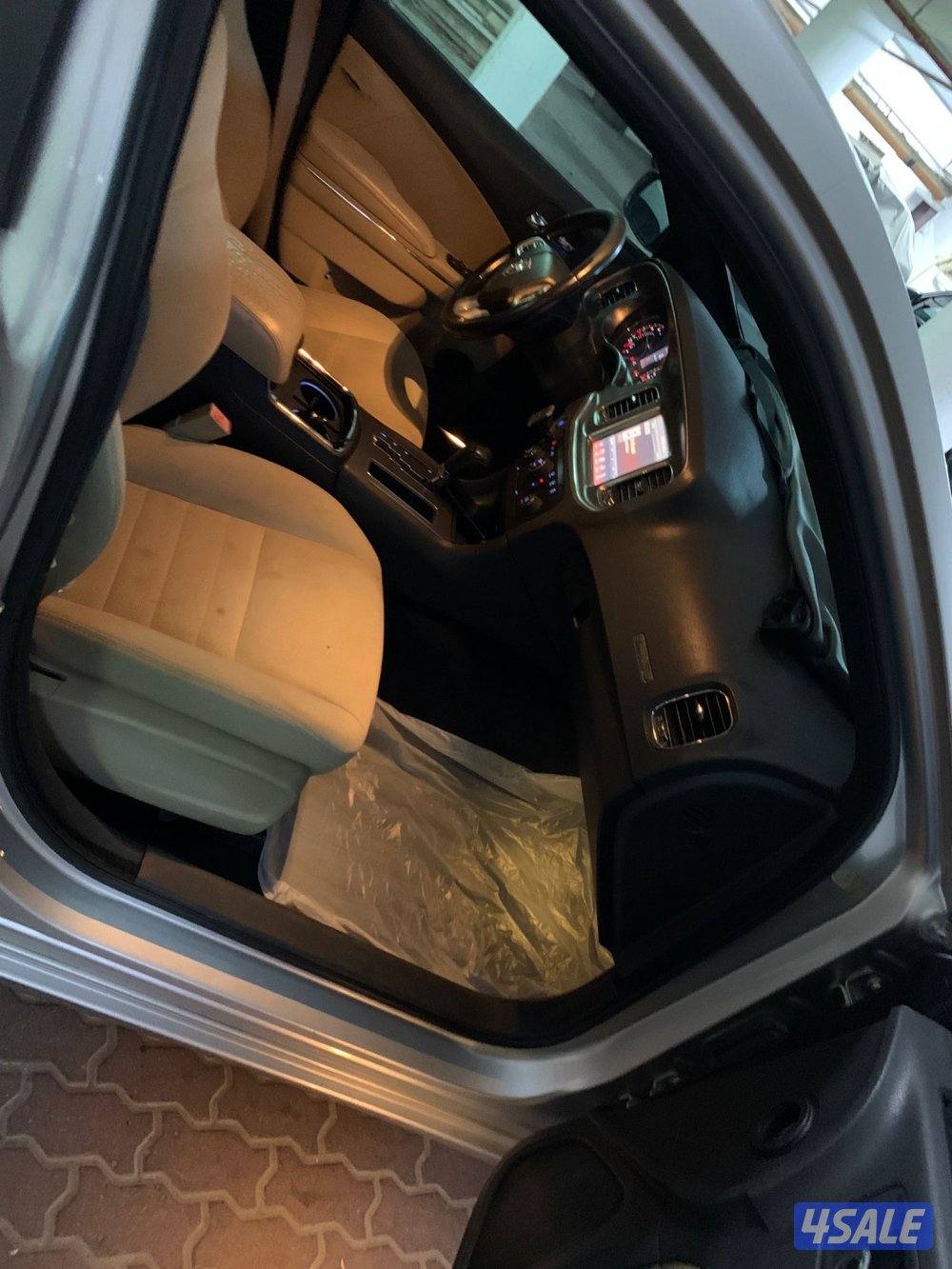 دودج تشارجر 20124