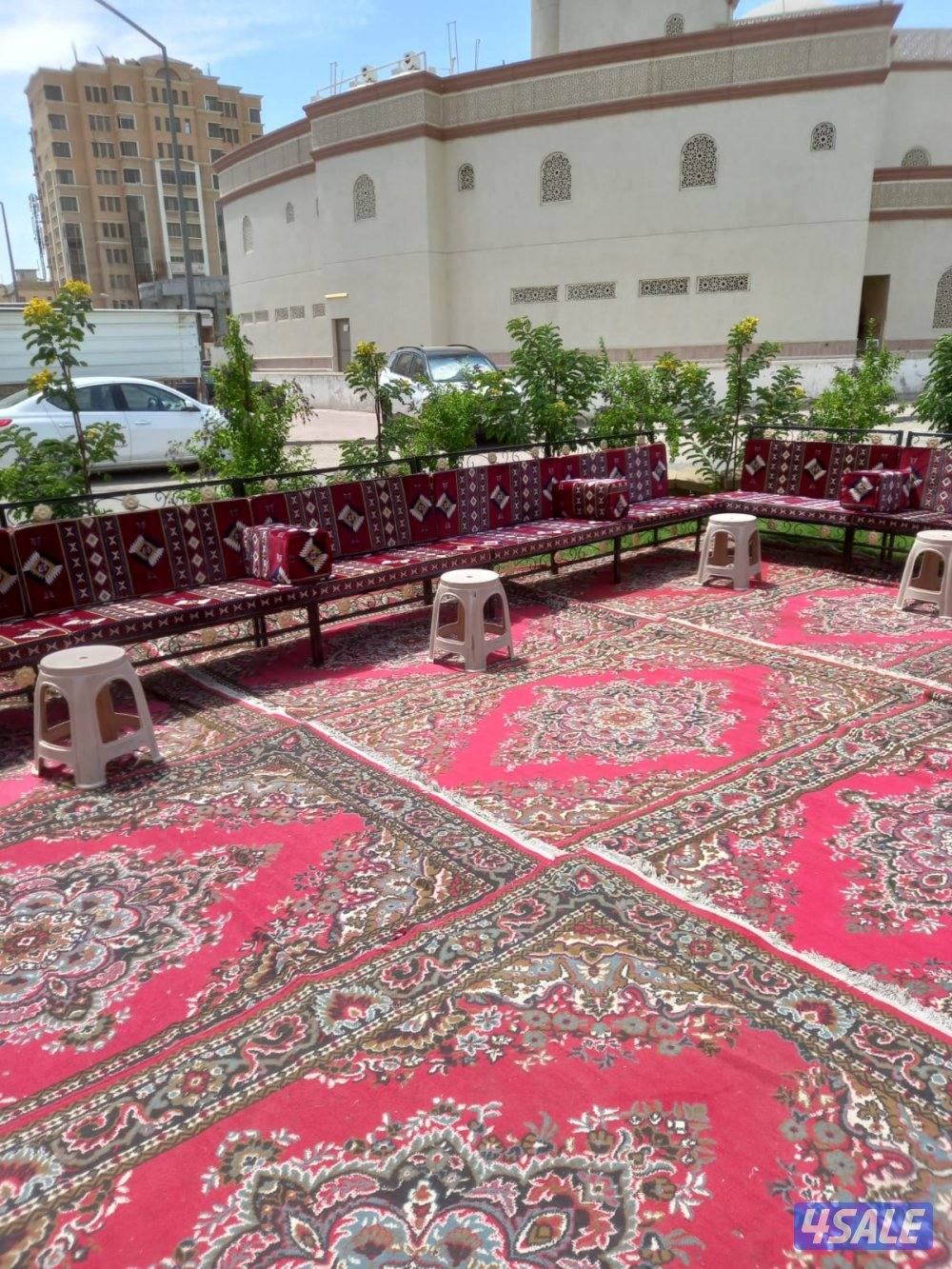 تاجير كراسي كنفات خيم زينه أفراح خدمة ضيافه رجالي تاجير كراسي عزاء3