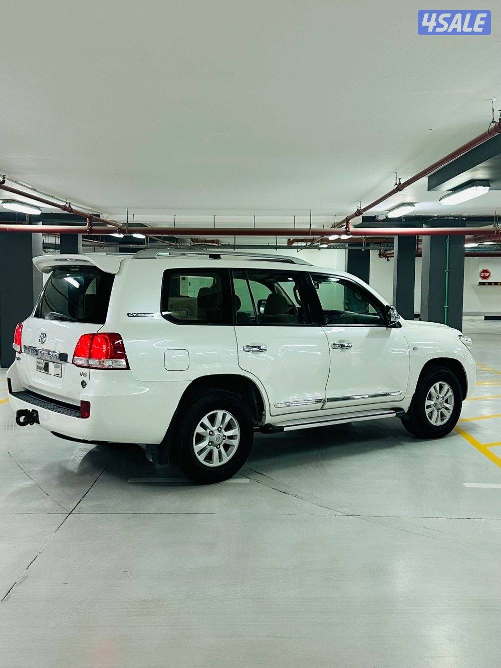 ⚪️ لاند كروز  2011  ⚪️3