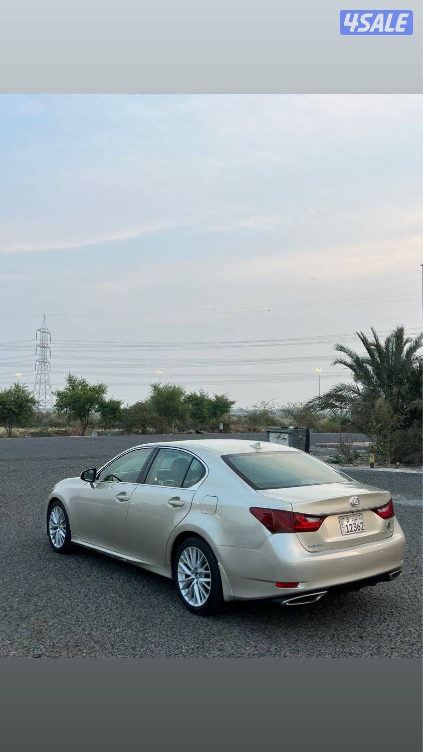 للبيع لكزس موديل 2013 GS الساير عداد191 كيلو شرط الفحص2