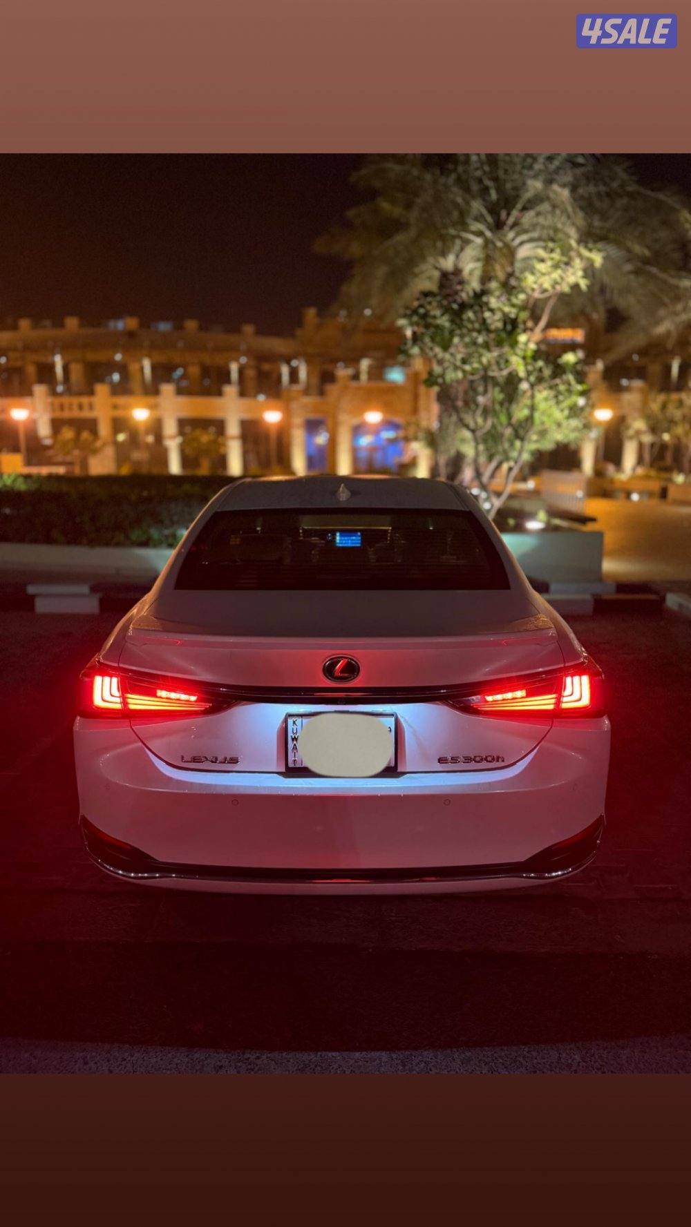 للبيع لكزس ES300 ماشيه 38 موديل 20231