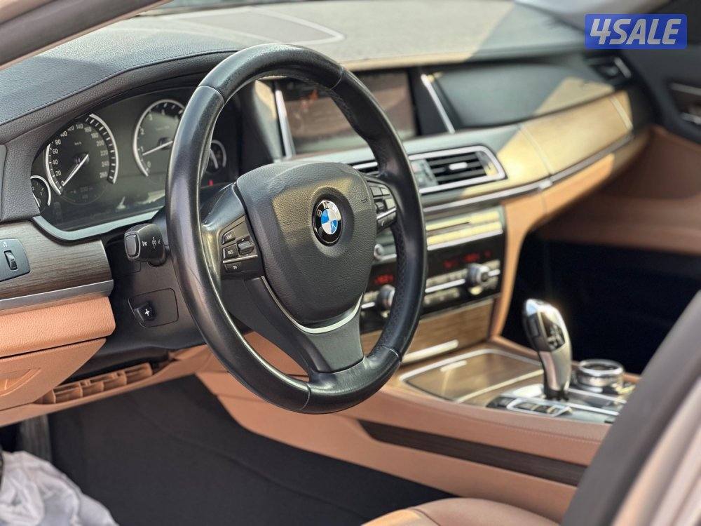للبيع BMW 730Li وارد الوكالة الغانم6