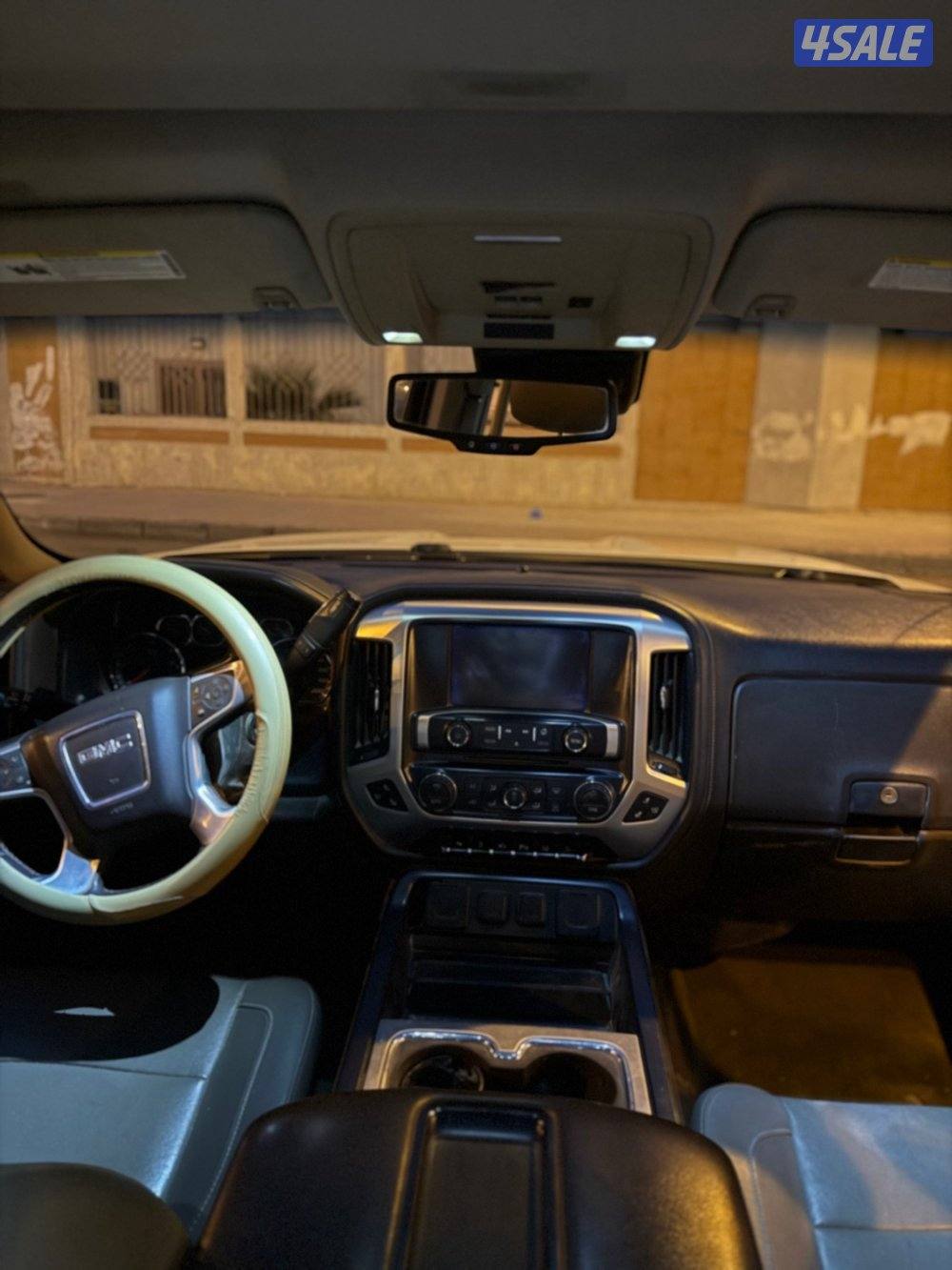 جمس سيرا Z71 ٢٠١٤ كامل مواصفات صبغ الوكالة شرط الفحص قير مكينه شاصي4