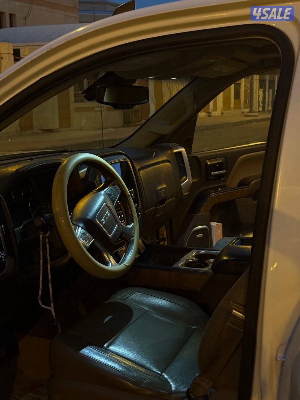 جمس سيرا Z71 ٢٠١٤ كامل مواصفات صبغ الوكالة شرط الفحص قير مكينه شاصي5