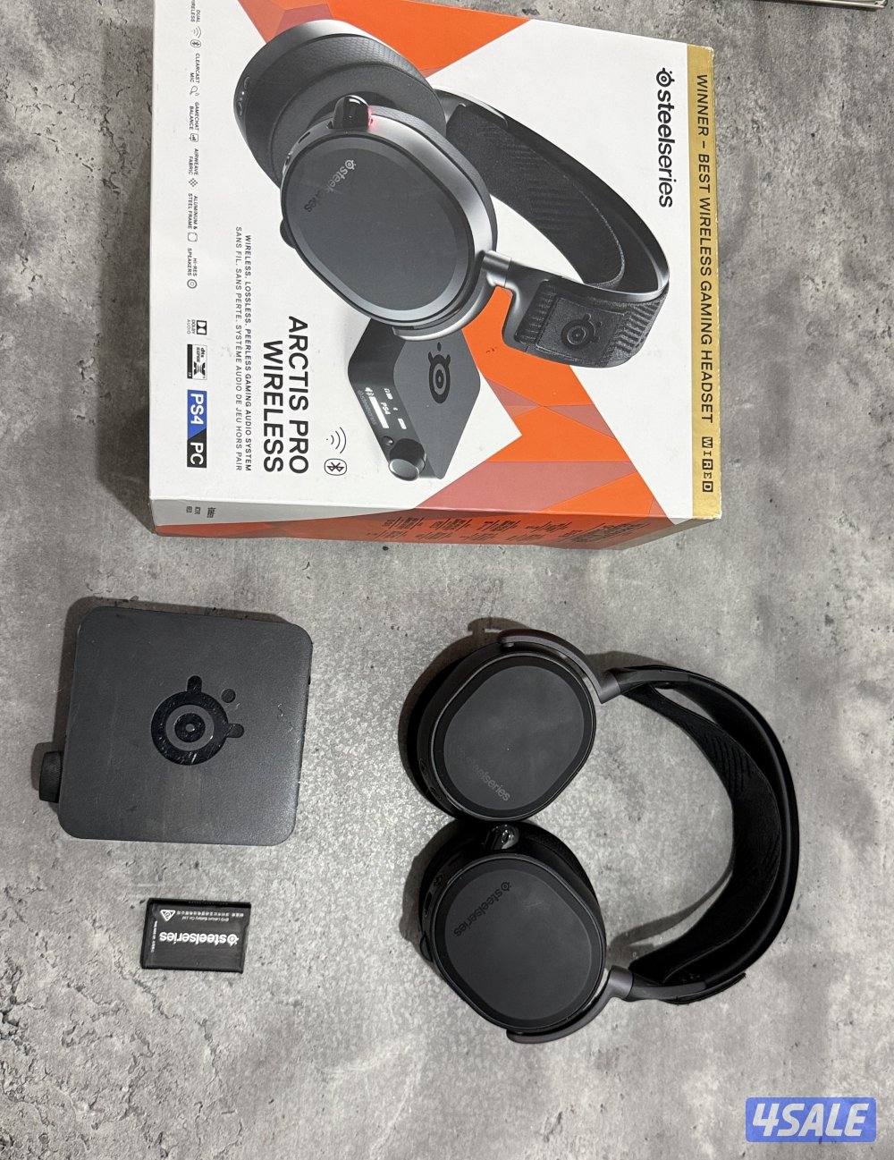 سماعات Steelseries Arctis Pro Wireless0