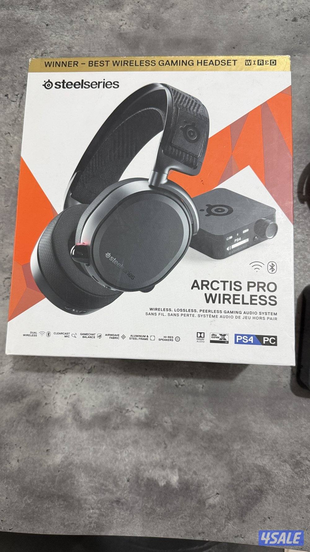 سماعات Steelseries Arctis Pro Wireless1