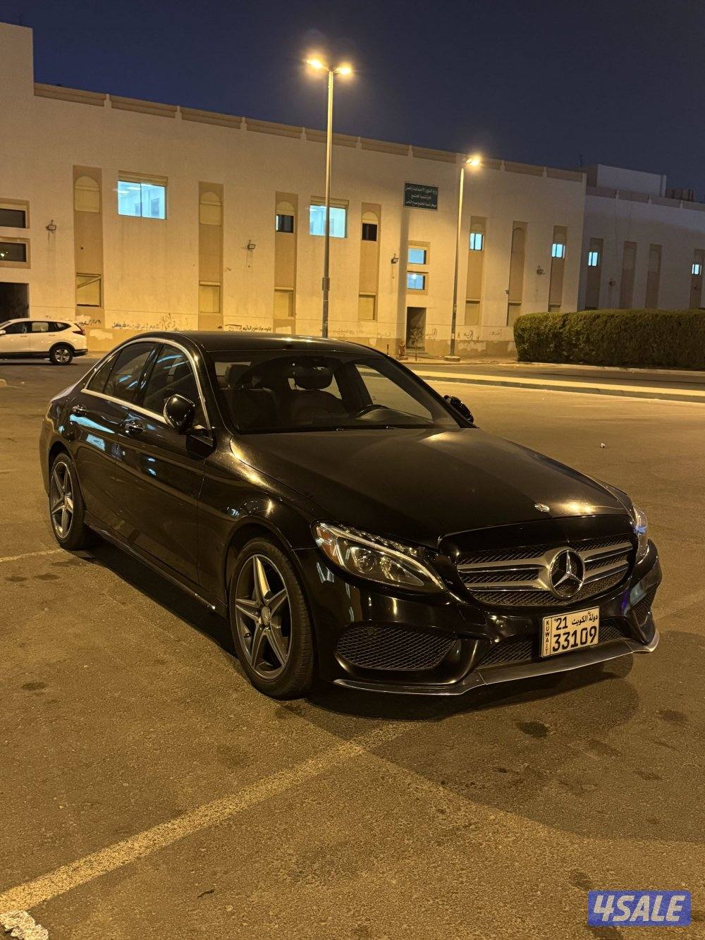 للبيع مرسيدس c3004