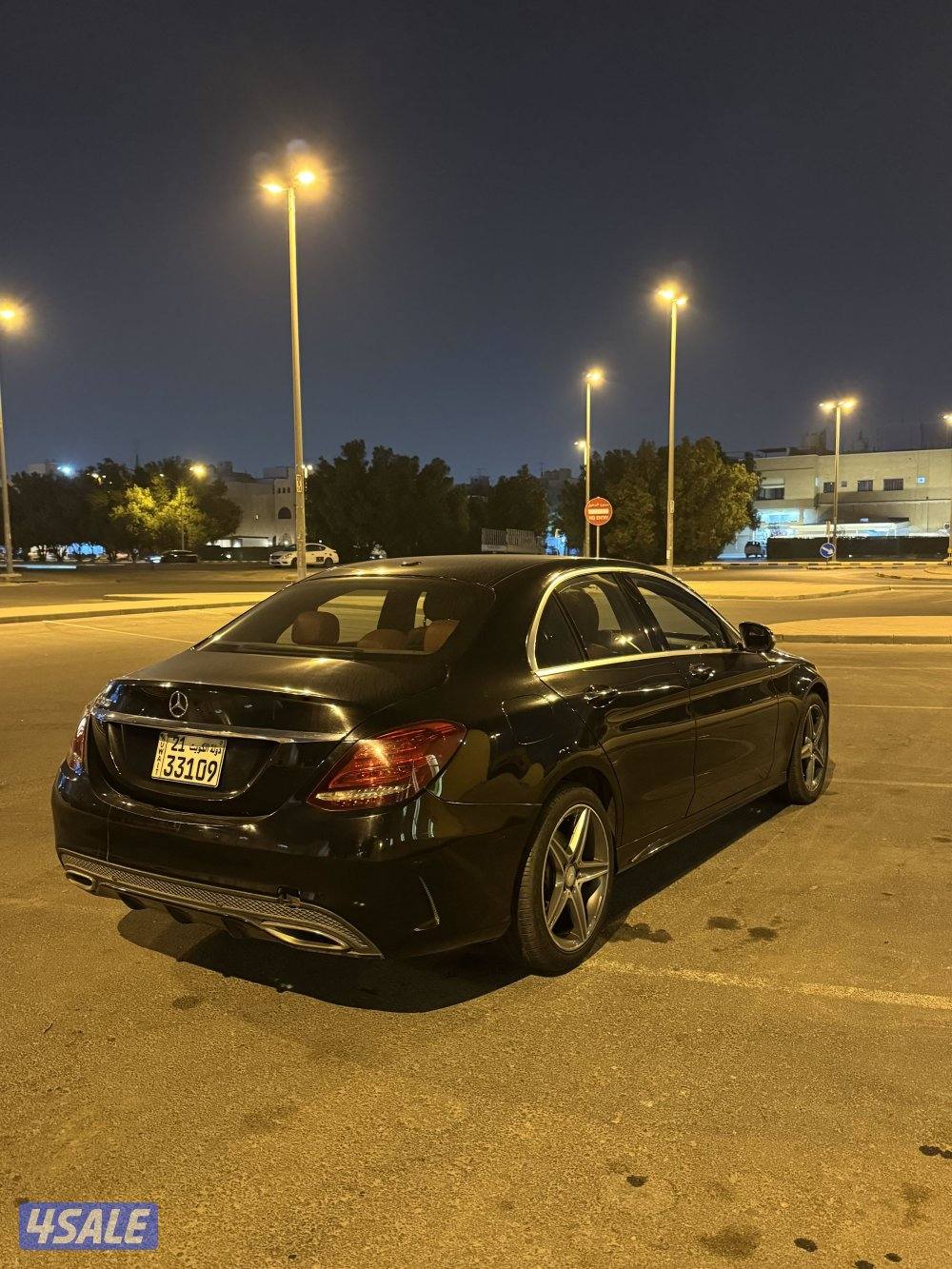 للبيع مرسيدس c3005