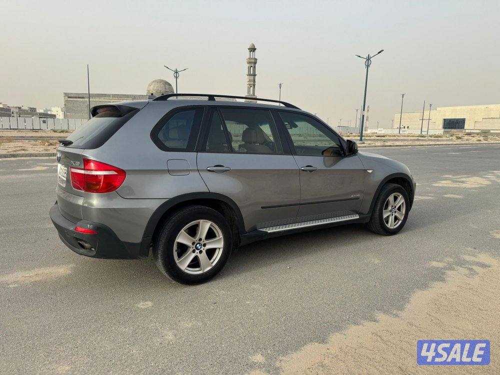 للبيع بي ام اكس فايف مديل ٢٠١٠ شرط الفحص قير مكينه شاصي صبغ وكاله ماعد1