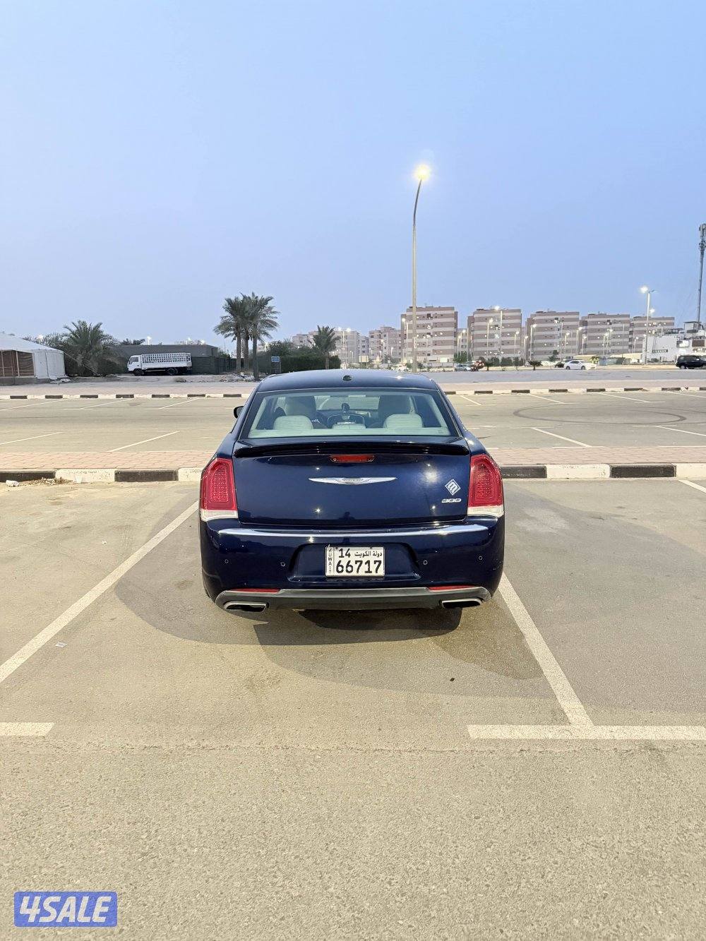 للبيع كرايزلر 20151