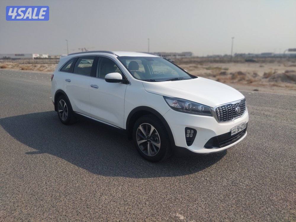 كيا سورينتو ٢٠١٨ ابيض ٦ سلندر ٧ راكب عداد ٥٤ الف صبغ الوكاله جديده1