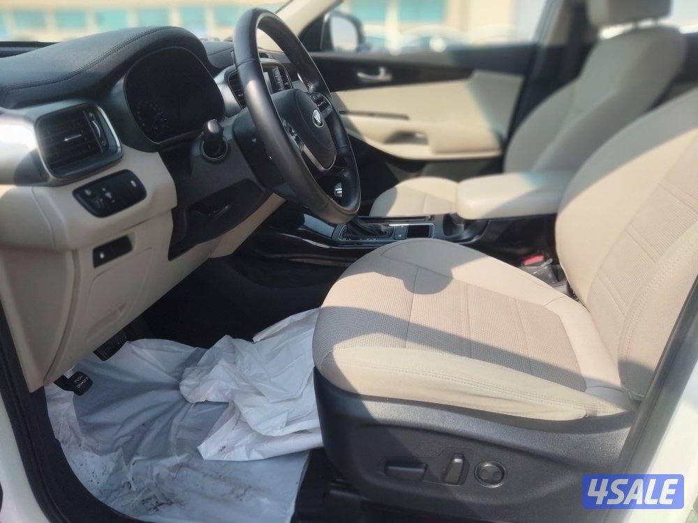 كيا سورينتو ٢٠١٨ ابيض ٦ سلندر ٧ راكب عداد ٥٤ الف صبغ الوكاله جديده7