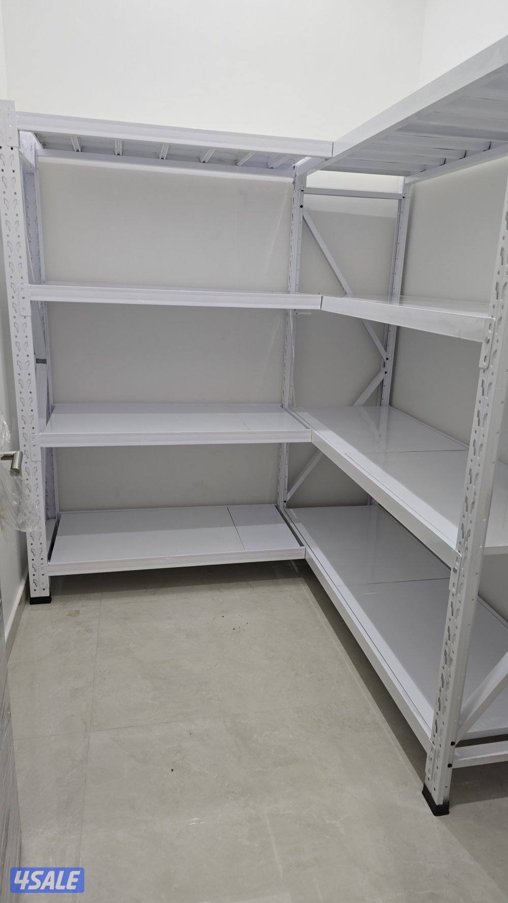 ارفف تخزين واثاث معدني رفف حسب المقاسات المطلوبه وحسب الأوان المطلوبه6