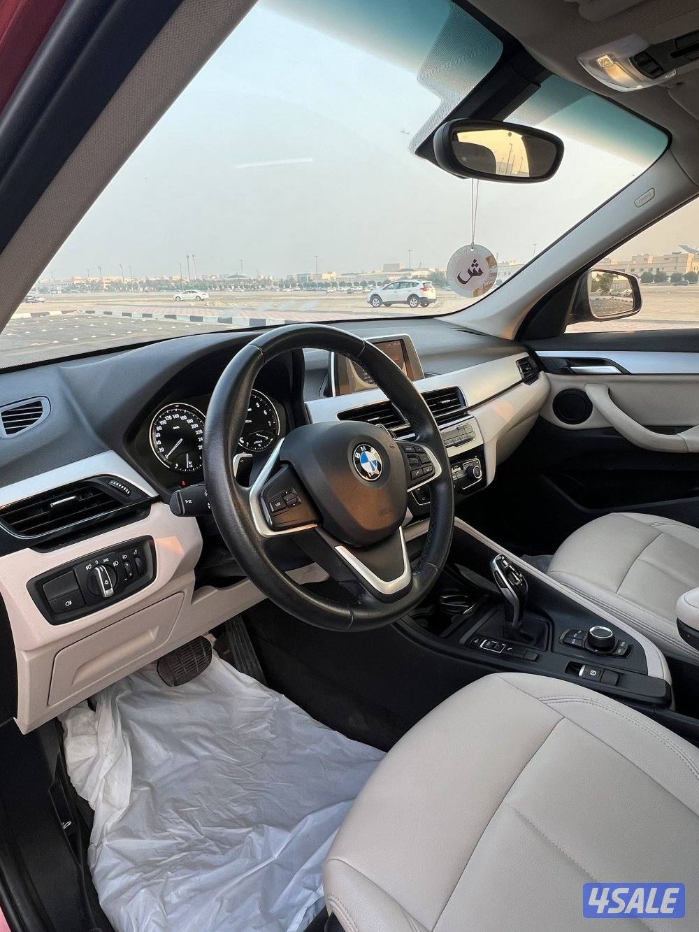 بي ام X1 موديل 2020 صبغ الوكاله6