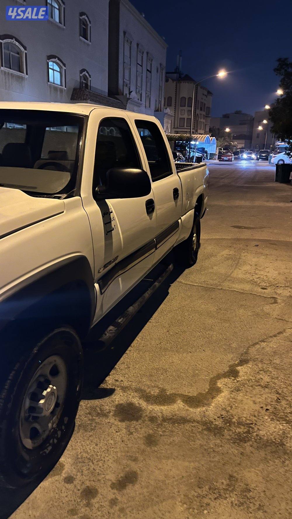 للبيع وانيت ٢٠٠٦ ماشي ٣٣٠ السعر 1000 غير قابل للمساومه4