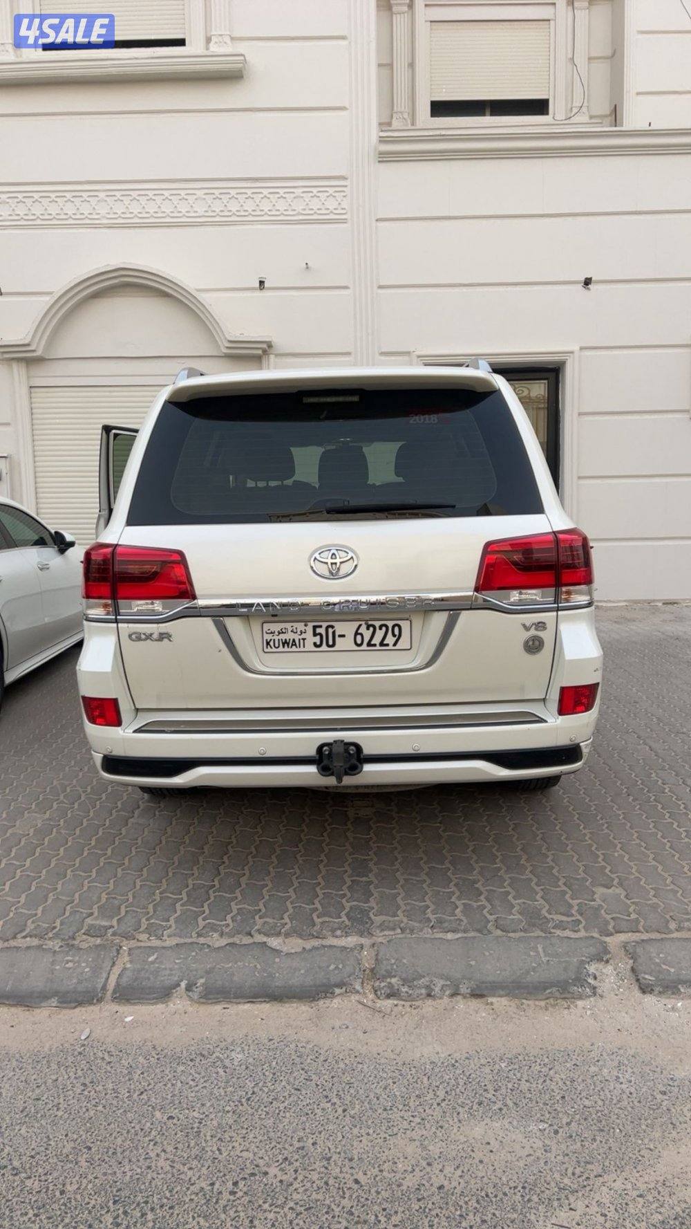 للبيع لاندكروز ٢٠١٨ شرط الفحص0