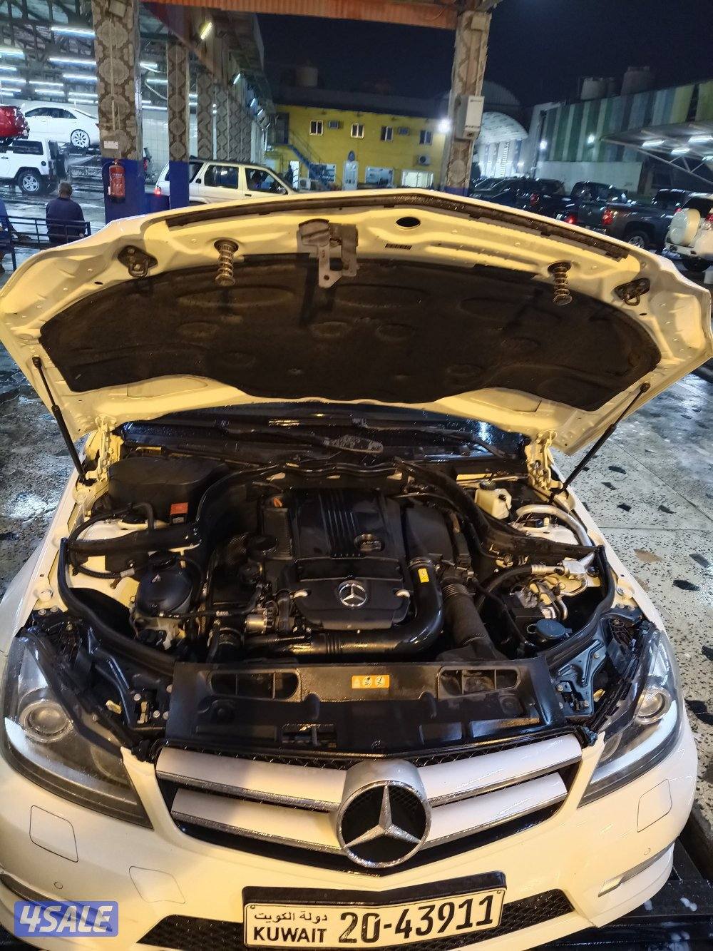 مرسيدس C250 20128