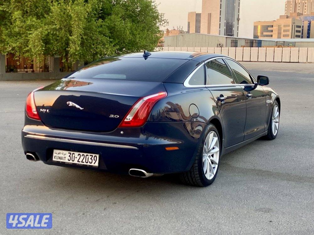 جاكوار XJ موديل 2013 عداد /116 الف كم فقط1