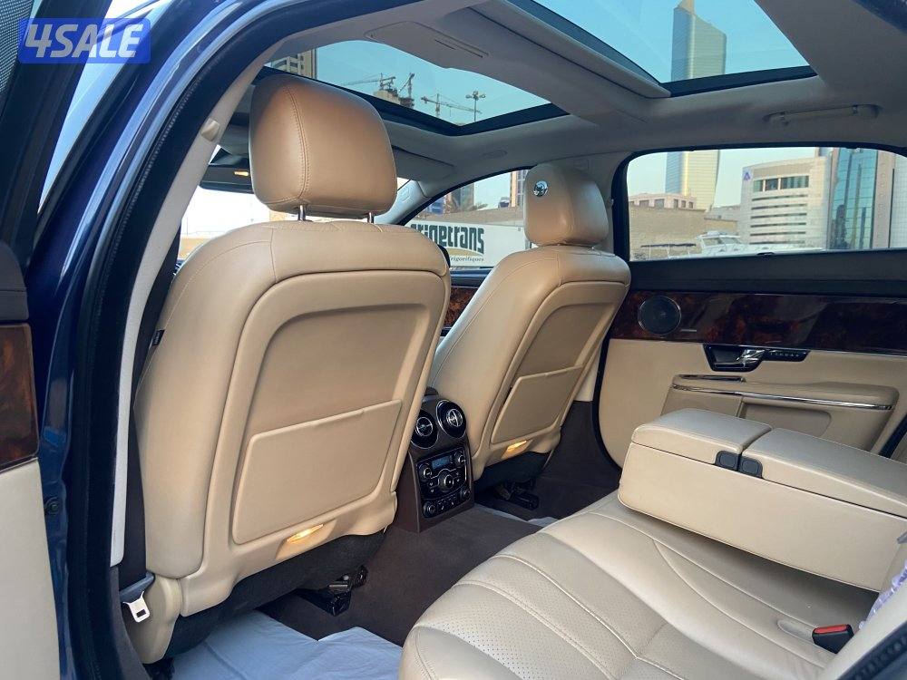 جاكوار XJ موديل 2013 عداد /116 الف كم فقط6