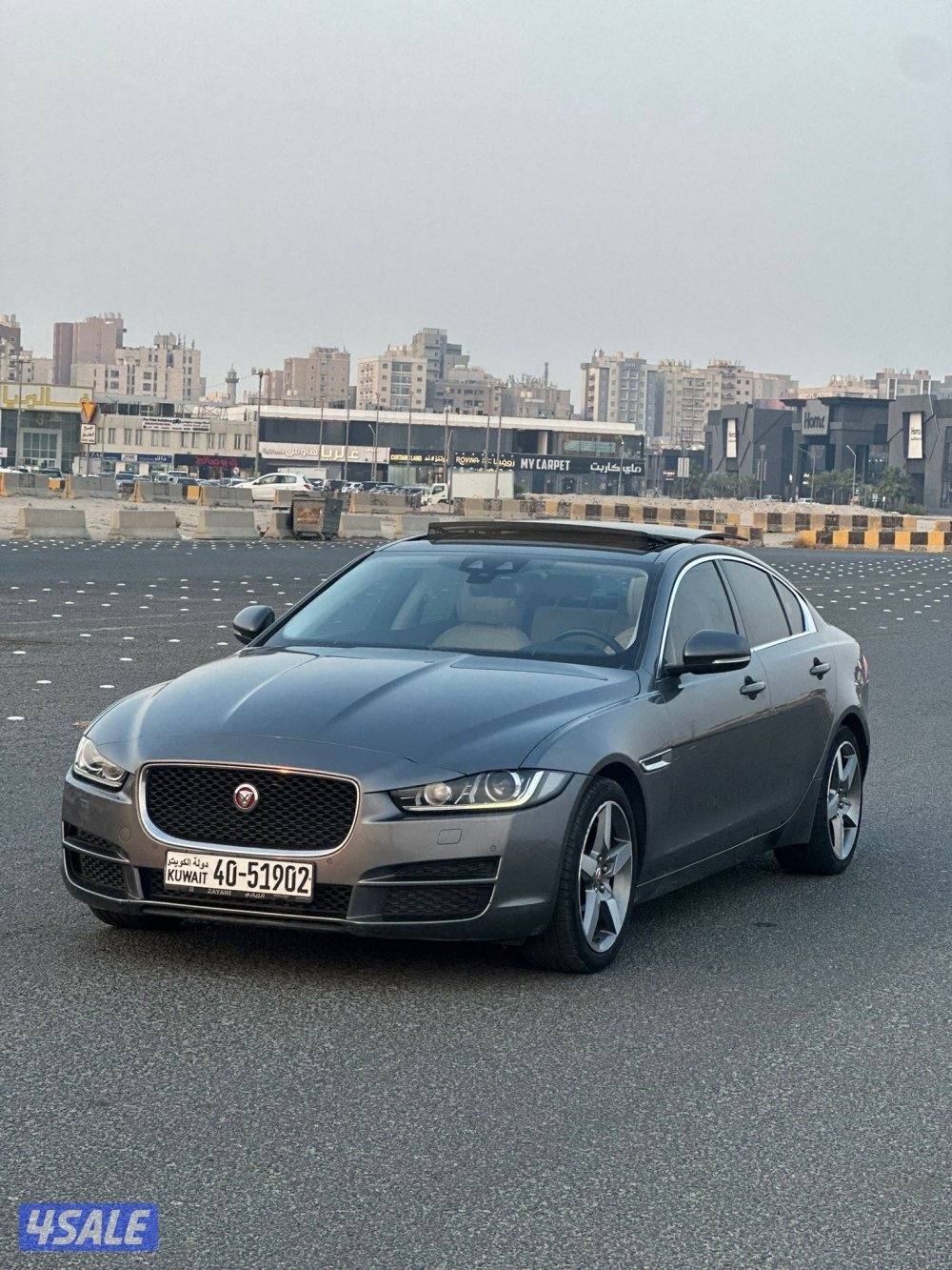 جاكوار - موديل 2017 بحالة الوكالة صبغ الوكاله 🔥0