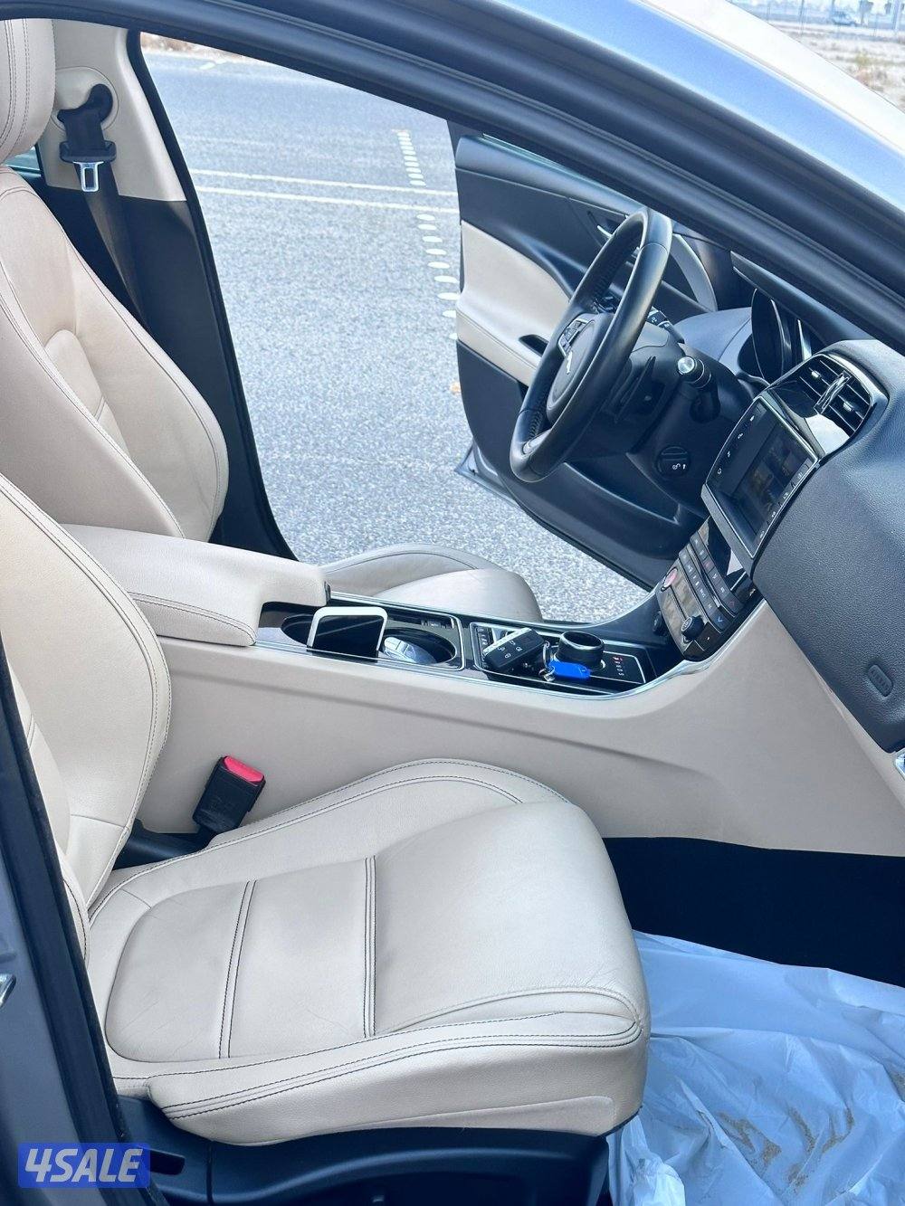 جاكوار - موديل 2017 بحالة الوكالة صبغ الوكاله 🔥7