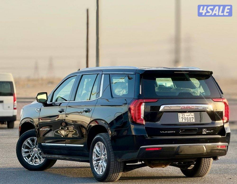 يوكن 2023 SLT شرط الفحص كامل1