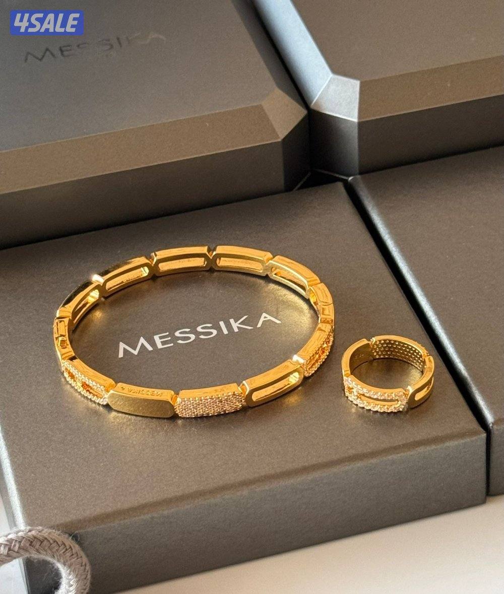 لدينا أقوي تشكيلة من الاكسسوارات النسائية ماستر كوالتي10