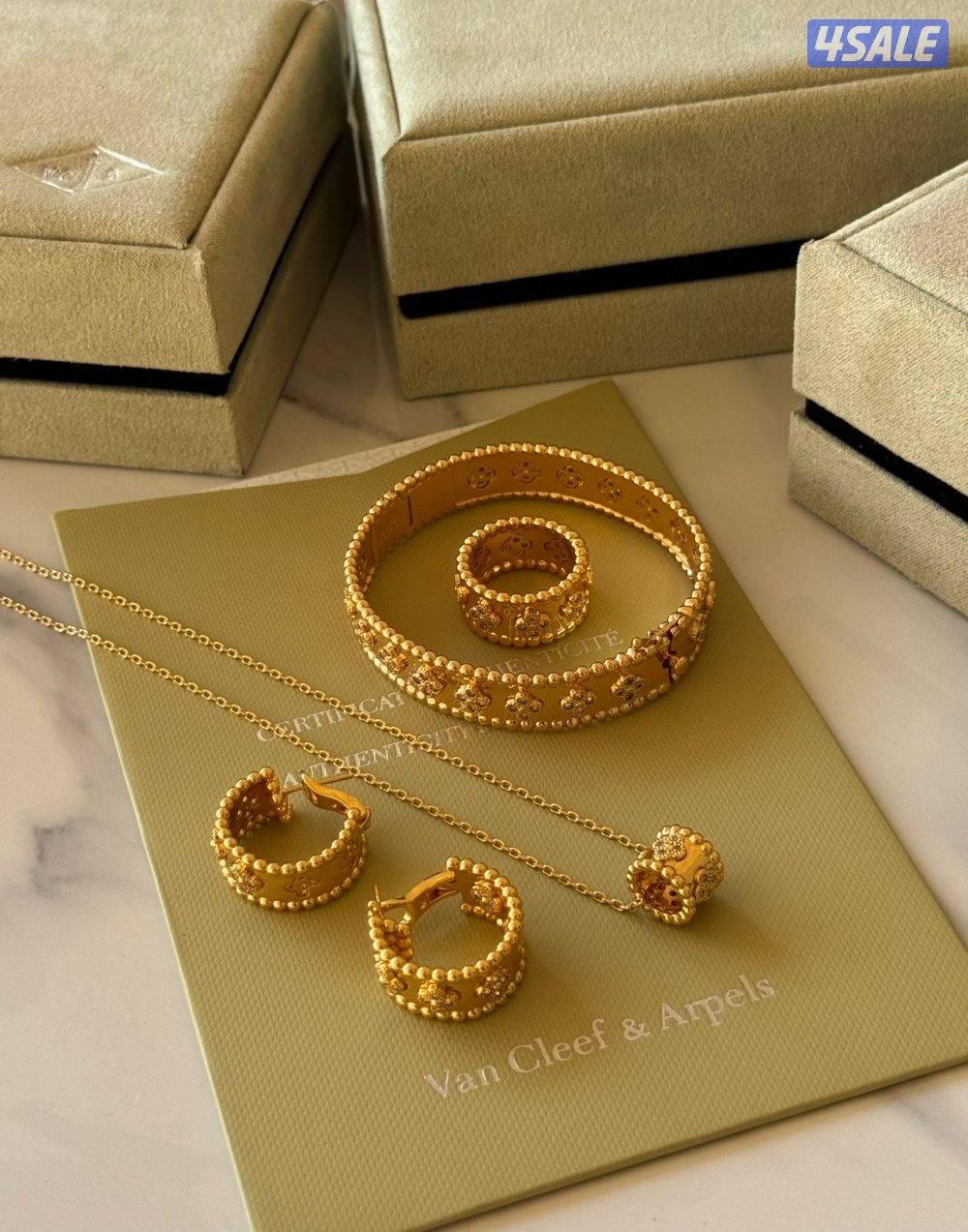 لدينا أقوي تشكيلة من الاكسسوارات النسائية ماستر كوالتي15