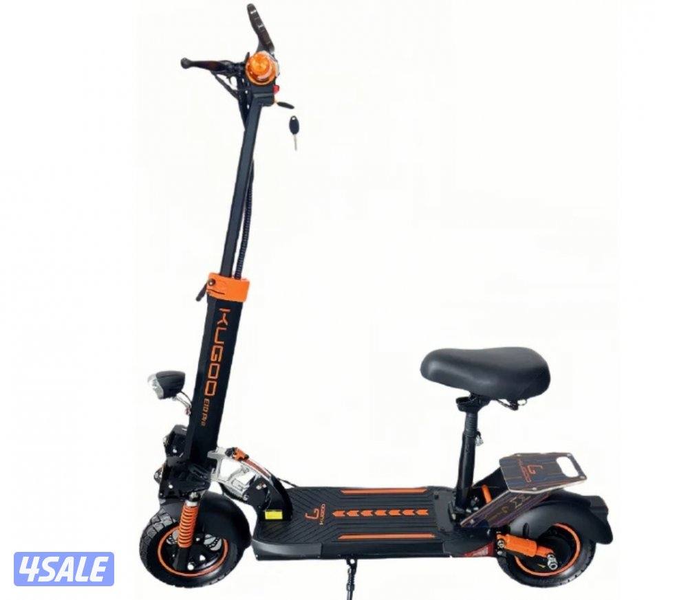 سكوتر كوغو مع كرسي وخوذة بسيطة محرك  2500 واط . سكوتر جديد بيعة سريعة1