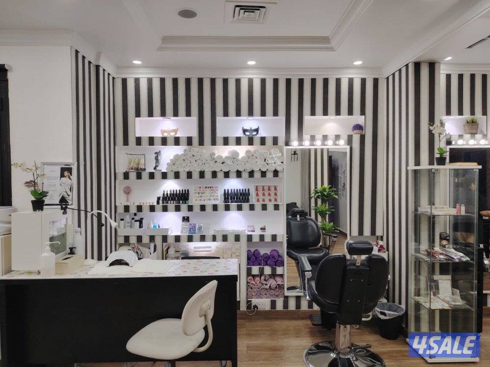 للبيع صالون نسائى +رخصة9