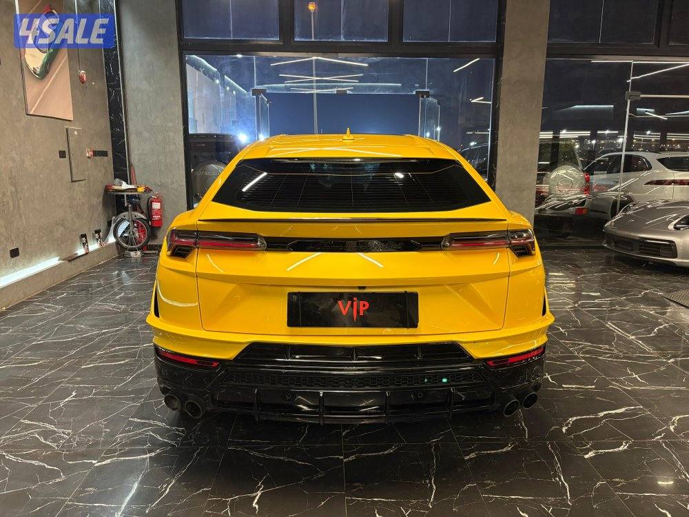 لامبرجيني اوروس S7