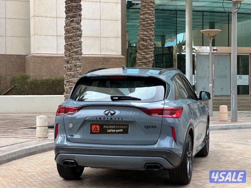 انفينيتيQX 50S موديل2023 عداد30الف وارد البابطين تحت الكفاله+الصيانه2