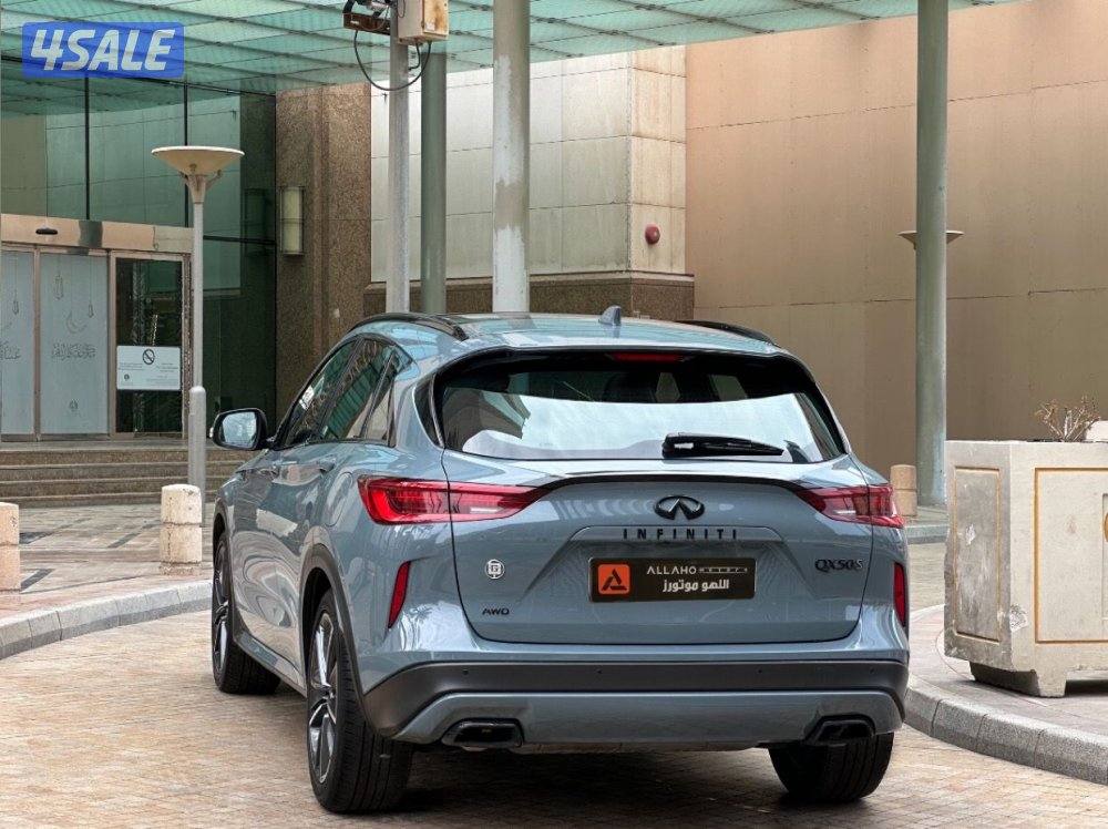 انفينيتيQX 50S موديل2023 عداد30الف وارد البابطين تحت الكفاله+الصيانه3