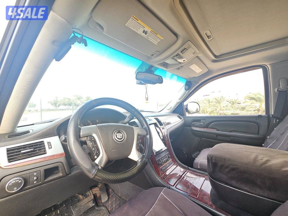 للبيع اسكاليد 20073