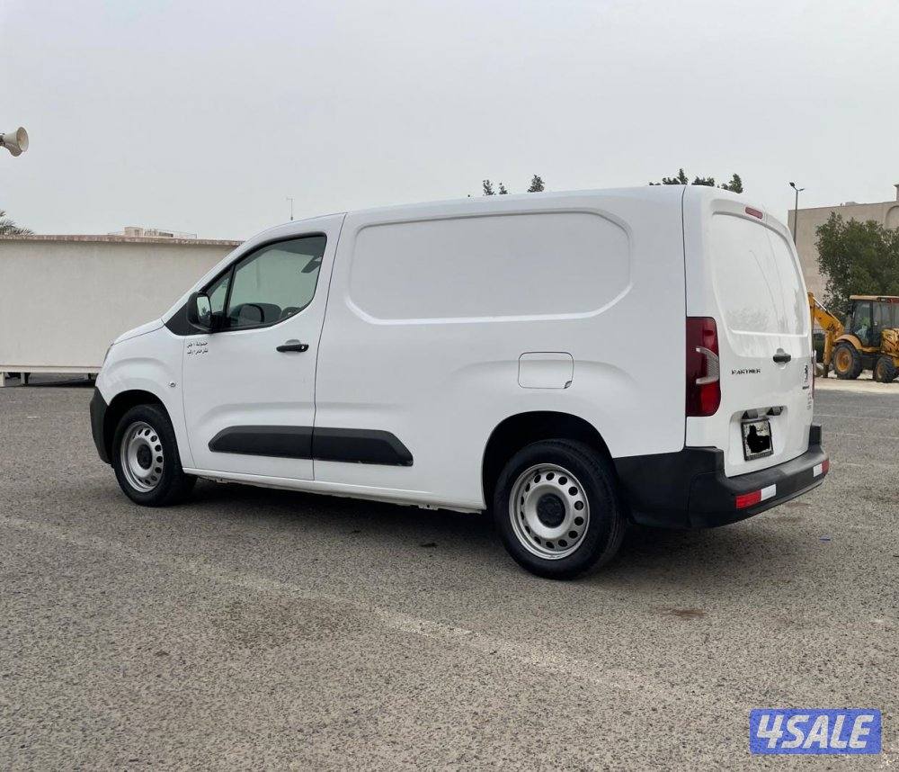 بيجو بارتنر 20236